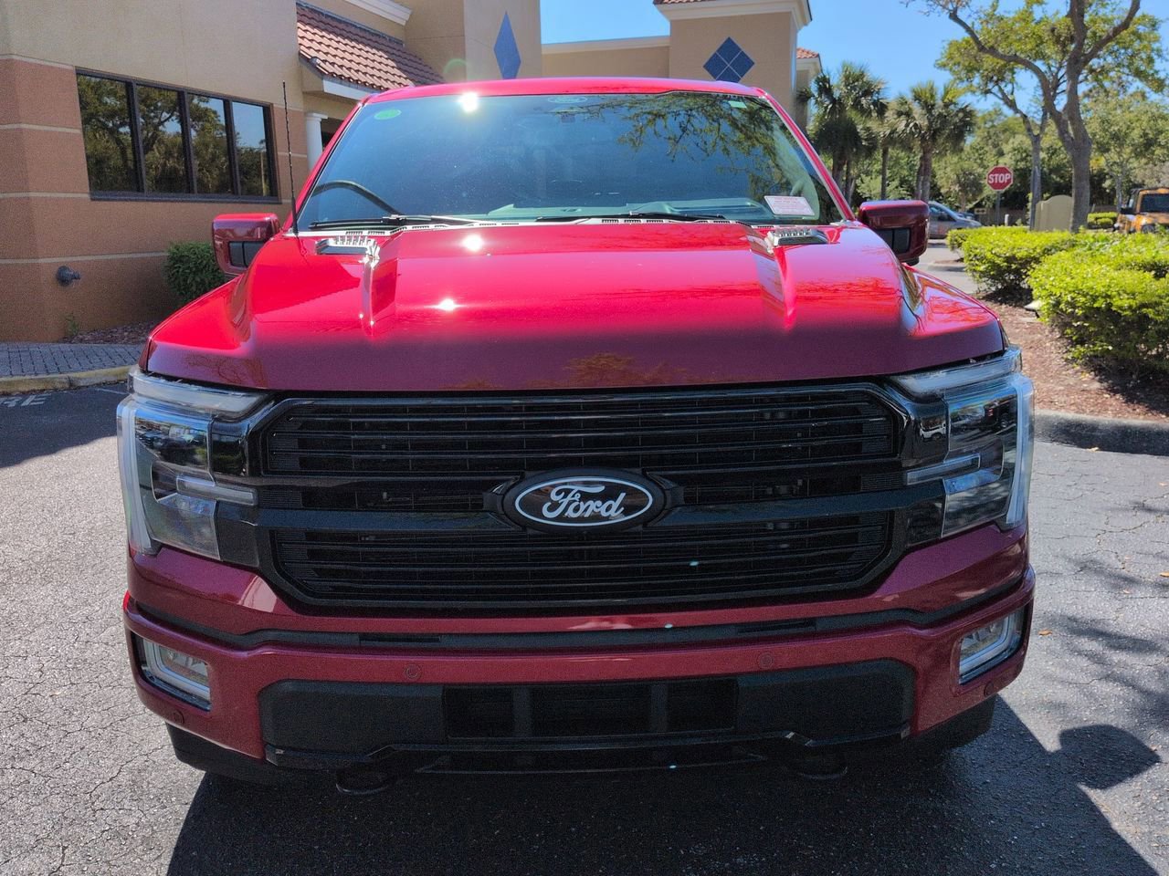 Certified 2025 Ford F150 Platinum w/ Equipment Group 702A High image 9