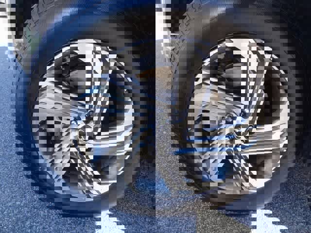 Used 2023 Hyundai Santa Fe SEL image 38