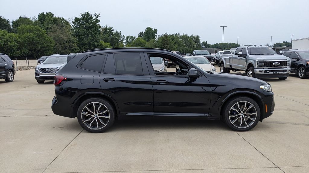 Used 2022 BMW X3 xDrive30i AWD/4WD image 2
