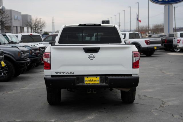 Used 2021 Nissan Titan S w/ S Utility Package image 5
