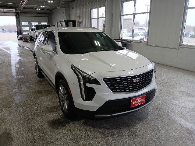 Used 2023 Cadillac XT4 Premium Luxury w/ Technology Package image 7