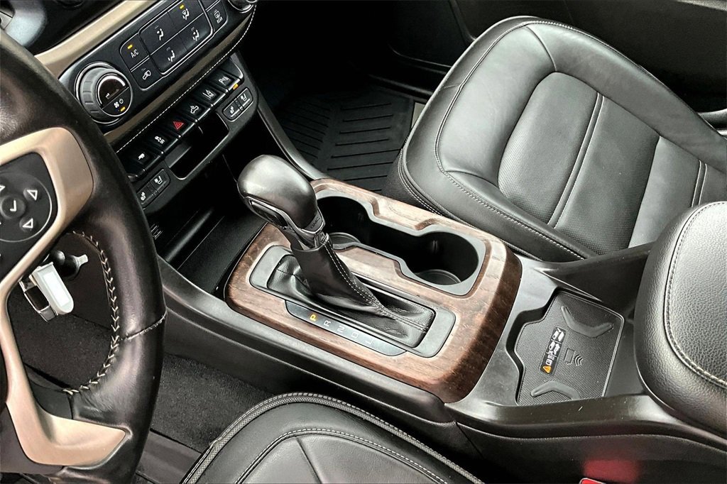 Used 2022 GMC Canyon Denali image 15