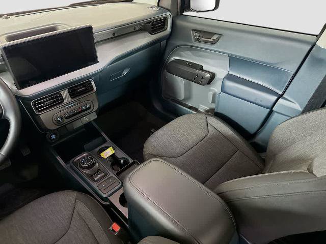 Certified 2025 Ford Maverick XLT w/ XLT Luxury Package AWD/4WD image 11
