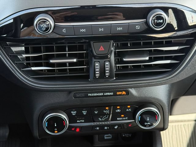 Certified 2023 Ford Escape Active AWD/4WD image 11