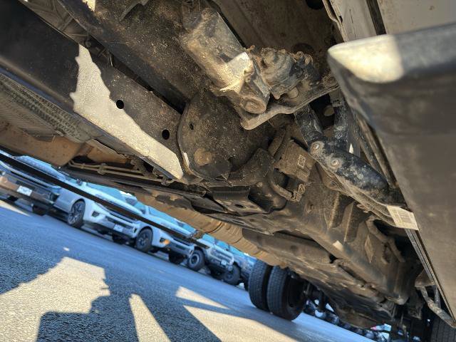 Certified 2024 Ford F450 Platinum w/ FX4 Off-Road Package image 39