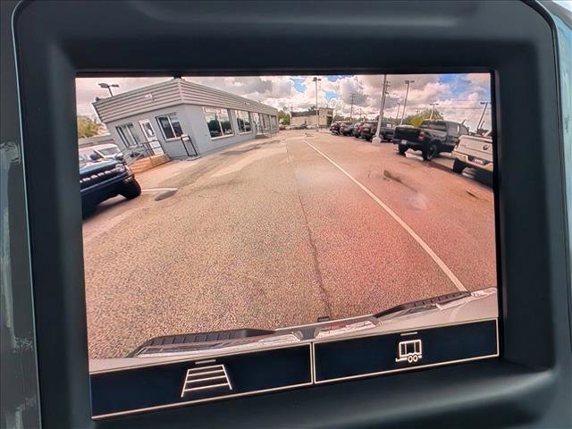 Used 2024 GMC Sierra 2500 Pro AWD/4WD image 12