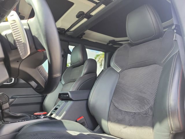 Certified 2025 Ford Bronco Raptor w/ Interior Carbon Fiber Pack AWD/4WD image 19