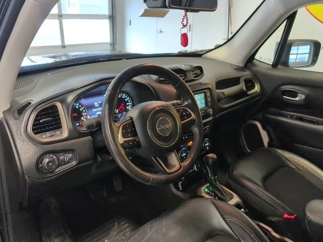 Used 2017 Jeep Renegade Trailhawk image 12