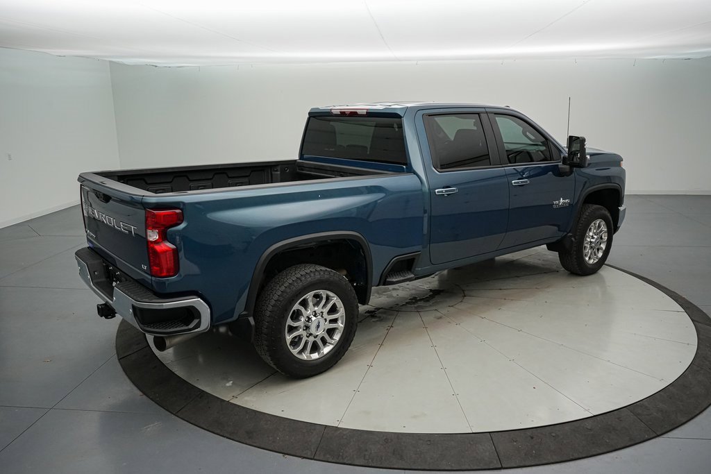Used 2025 Chevrolet Silverado 2500 LT w/ Texas Edition image 4