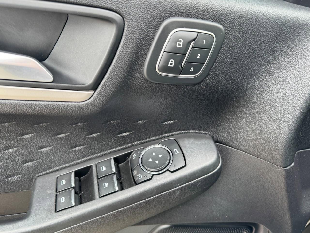 Certified 2020 Ford Escape SEL image 15