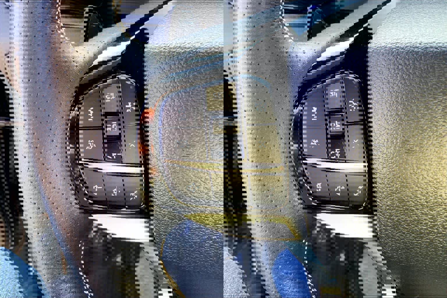 Certified 2024 Ford Explorer ST w/ Equipment Group 401A image 23