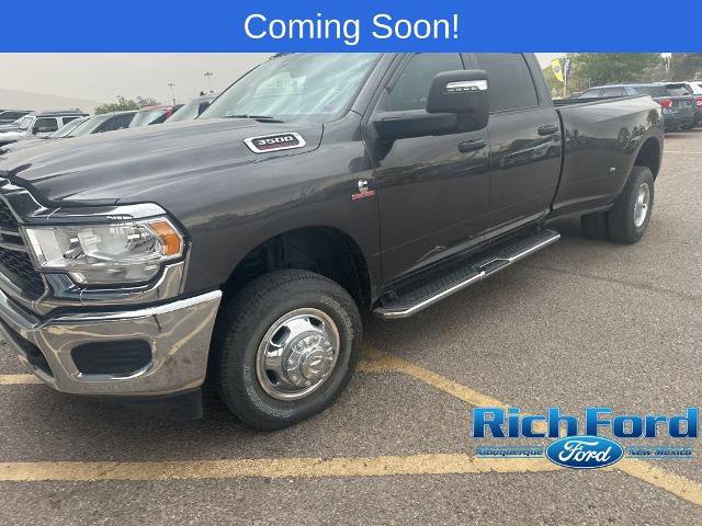 Used 2024 RAM 3500 Tradesman w/ Chrome Appearance Group AWD/4WD image 1