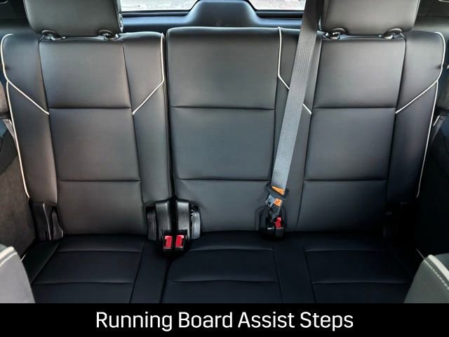 Used 2024 Cadillac Escalade Sport w/ LPO, ONYX Package image 22