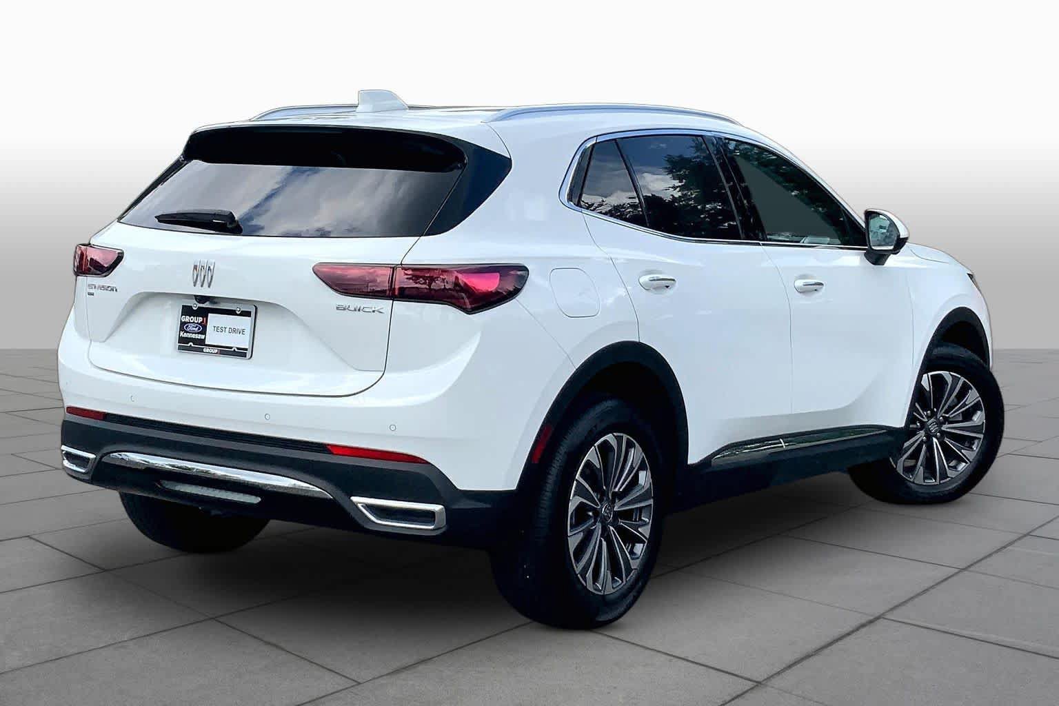 Used 2025 Buick Envision Preferred AWD/4WD image 13