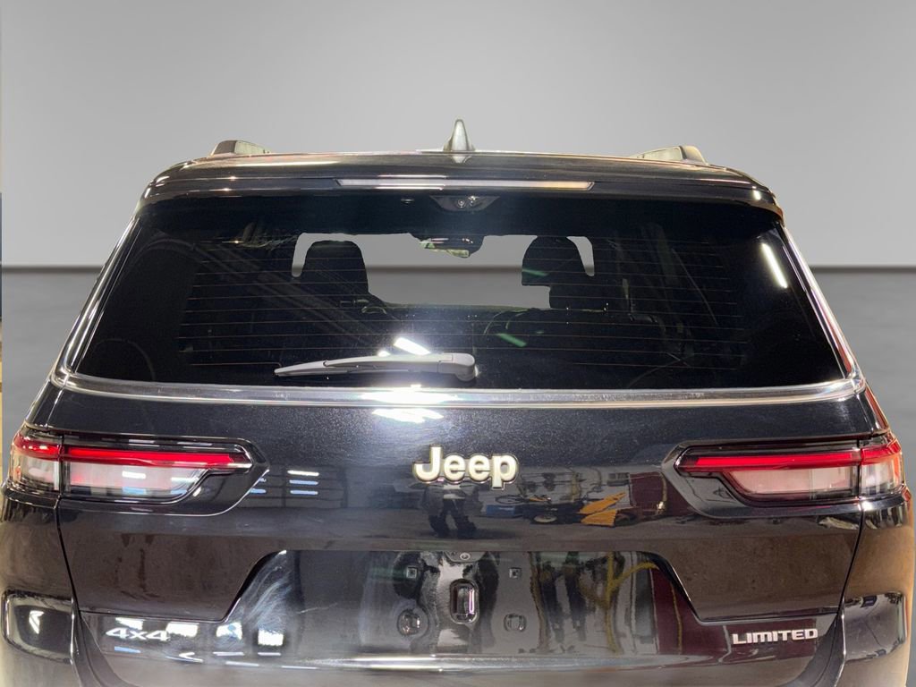 Used 2024 Jeep Grand Cherokee L Limited w/ Luxury Tech Group II image 6