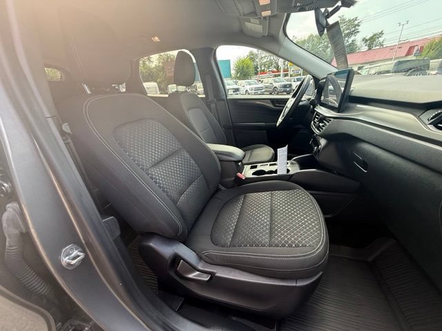 Certified 2024 Ford Escape Active w/ Tech Pack #1 AWD/4WD image 15