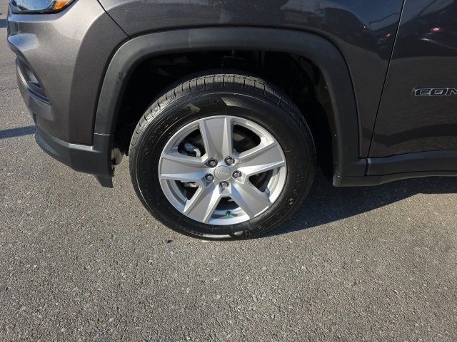 Used 2022 Jeep Compass Latitude w/ Convenience Group image 9