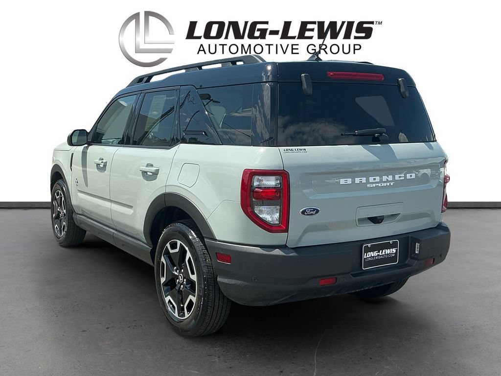 Certified 2022 Ford Bronco Sport Outer Banks w/ Tech Package AWD/4WD image 4