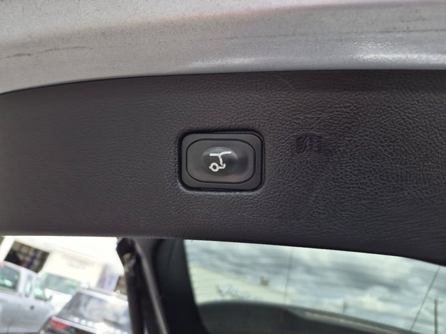 Certified 2024 Ford Edge Titanium AWD/4WD image 11