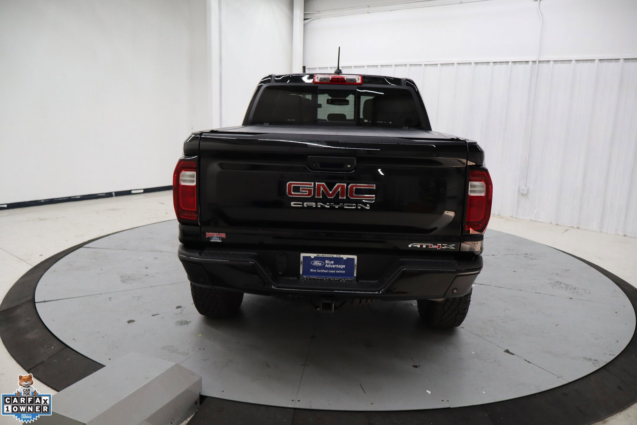 Used 2024 GMC Canyon AT4X image 4