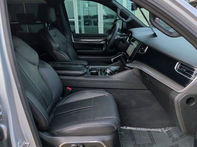 Used 2022 Jeep Wagoneer Series II RWD image 17