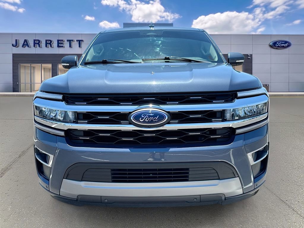 Certified 2023 Ford Expedition Max Limited RWD image 2