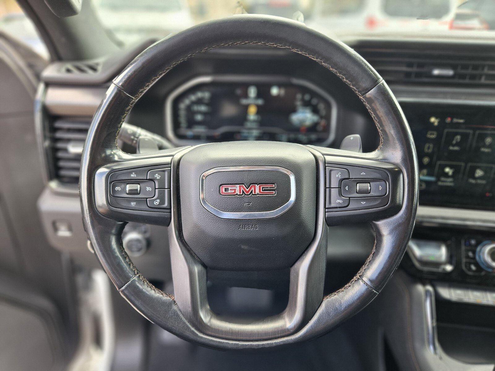 Used 2022 GMC Sierra 1500 AT4 w/ AT4 Premium Package image 23