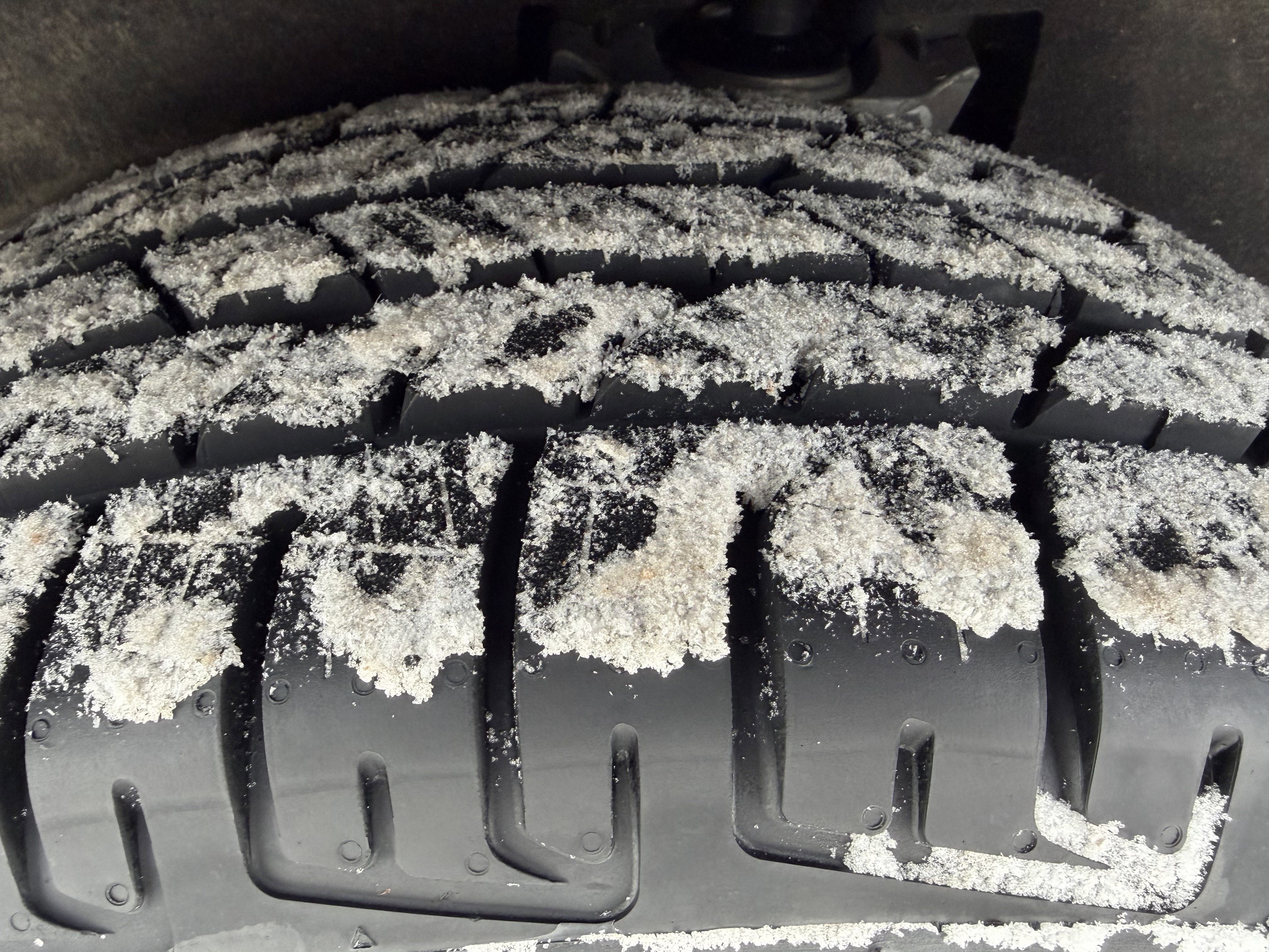 Certified 2024 Ford Edge SEL w/ Convenience Package image 21