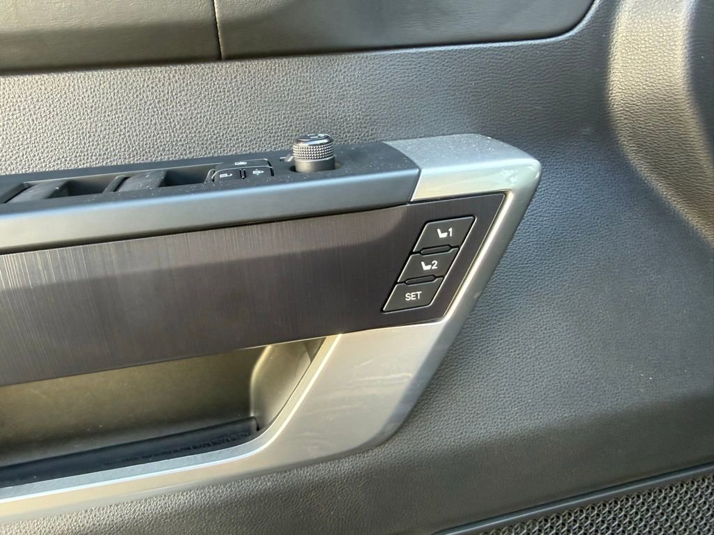 Used 2022 Toyota Tundra Platinum w/ Advanced Package image 16