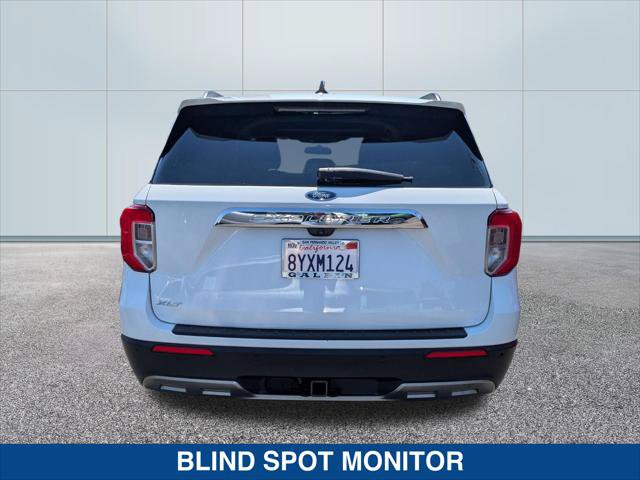 Certified 2021 Ford Explorer XLT w/ Equipment Group 202A RWD image 4