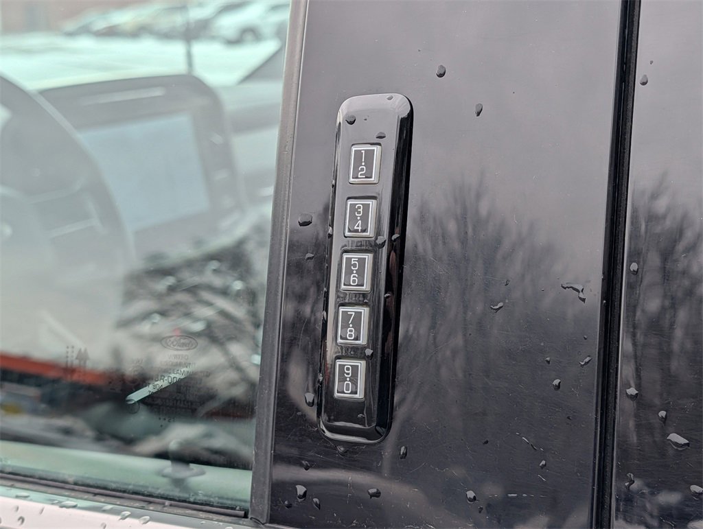 Certified 2021 Ford F150 Platinum w/ FX4 Off-Road Package image 16