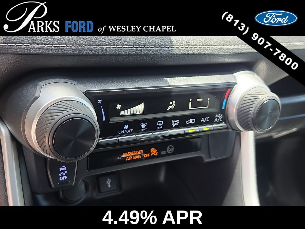 Used 2022 Toyota RAV4 LE FWD image 23