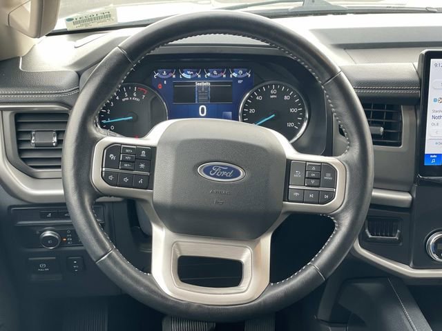 Certified 2022 Ford Expedition XLT RWD image 8