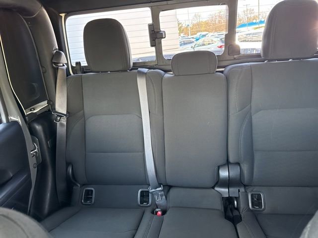 Used 2021 Jeep Gladiator Sport AWD/4WD image 27