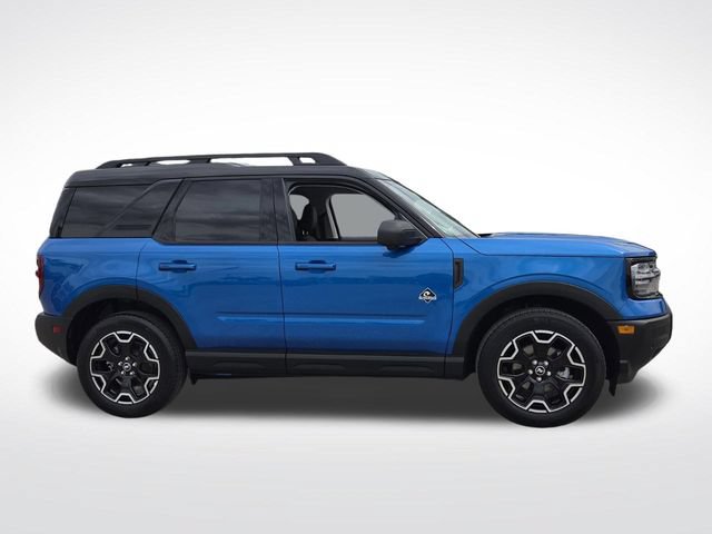Certified 2025 Ford Bronco Sport Outer Banks w/ Outer Banks Tech Package+ AWD/4WD image 10
