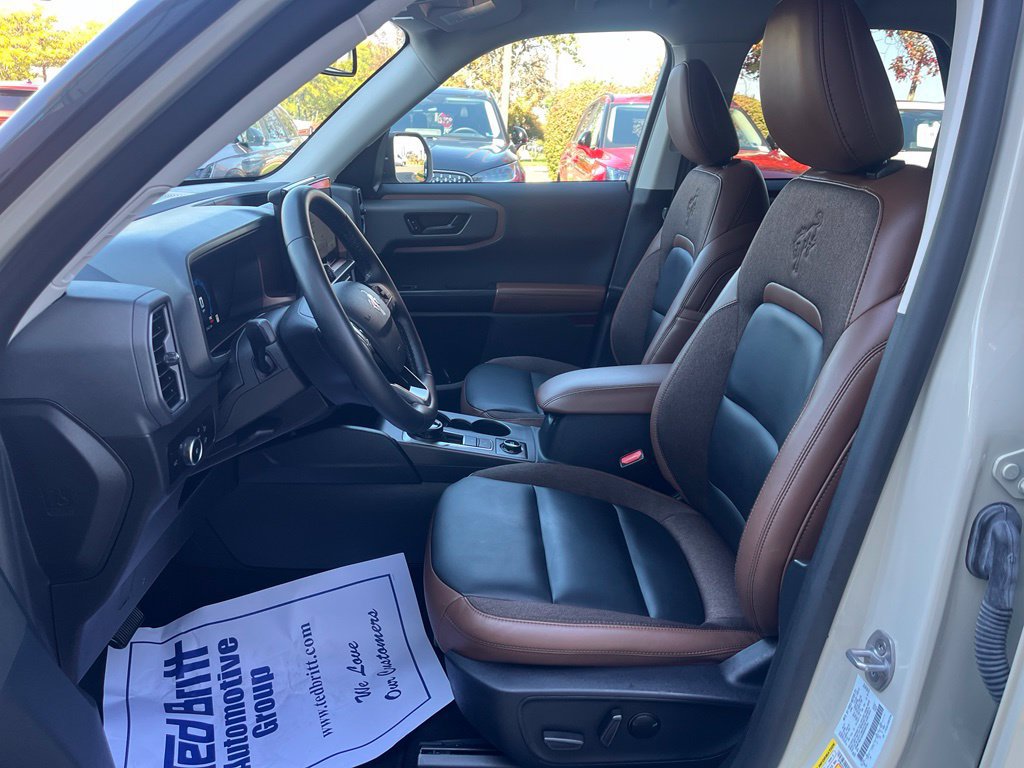 Certified 2025 Ford Bronco Sport Outer Banks w/ Outer Banks Tech Package+ AWD/4WD image 24