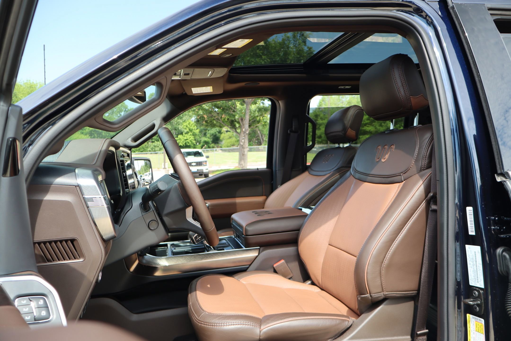 Certified 2025 Ford F150 King Ranch w/ FX4 Off-Road Package AWD/4WD image 11