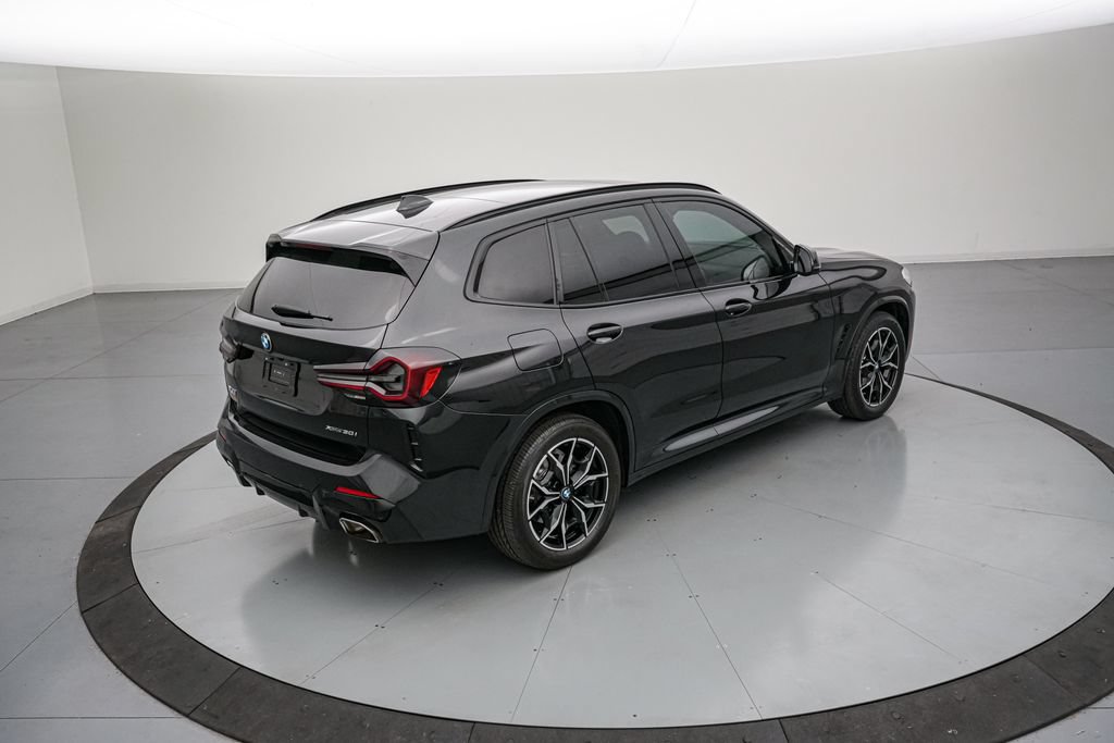Used 2024 BMW X3 xDrive30i AWD/4WD image 4