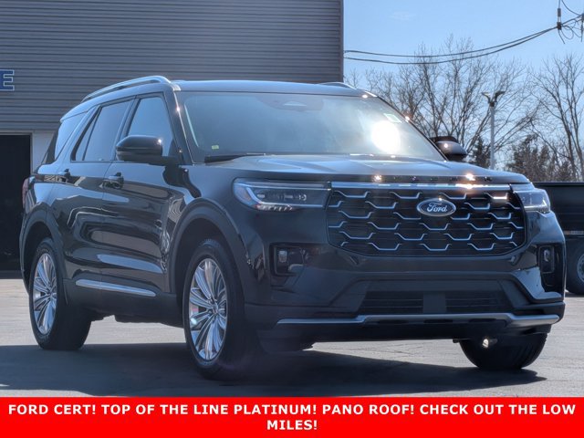 Certified 2025 Ford Explorer Platinum w/ LUX Leather Package AWD/4WD image 3