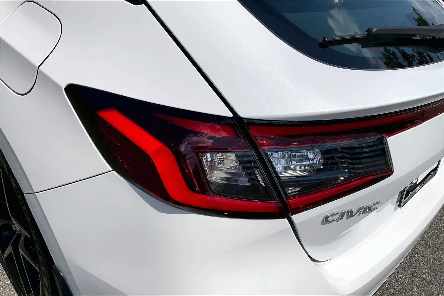Used 2025 Honda Civic Sport image 27