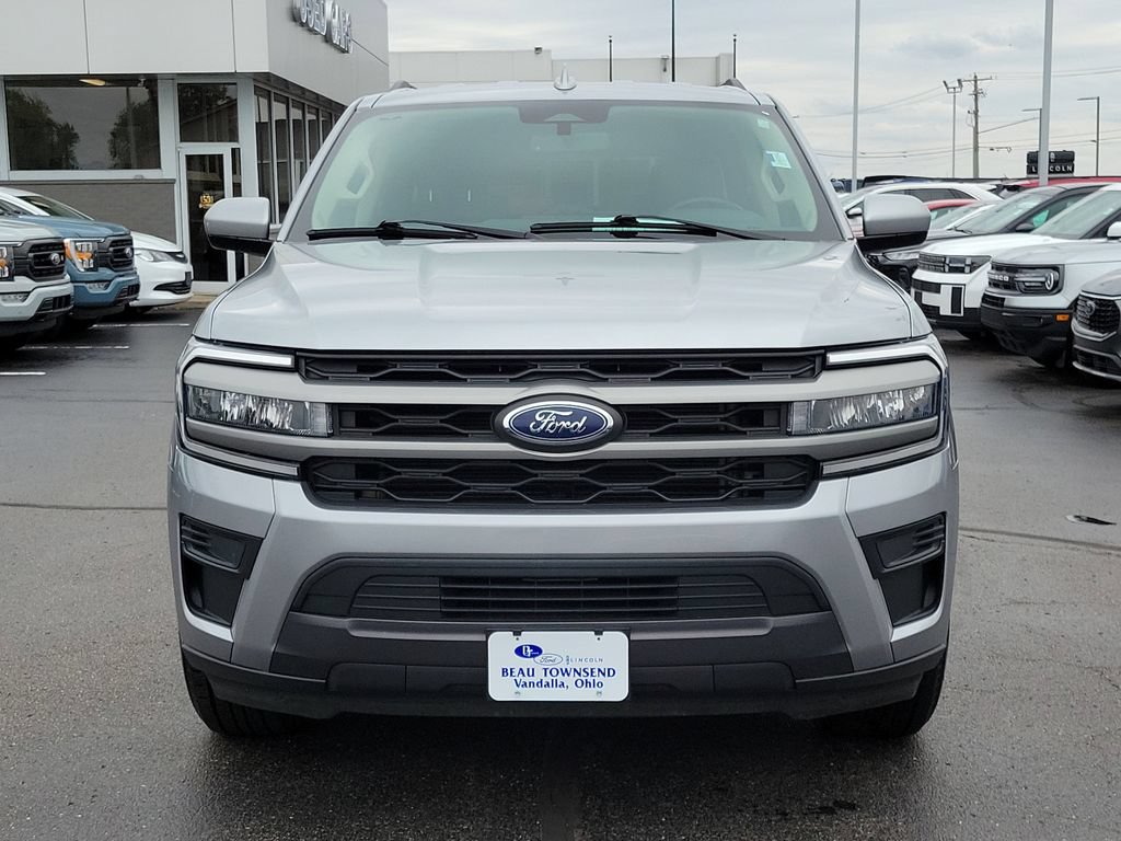 Certified 2024 Ford Expedition XLT AWD/4WD image 2