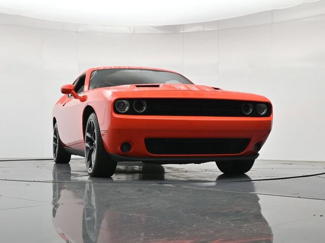 Used 2021 Dodge Challenger SXT w/ Plus Package RWD image 37