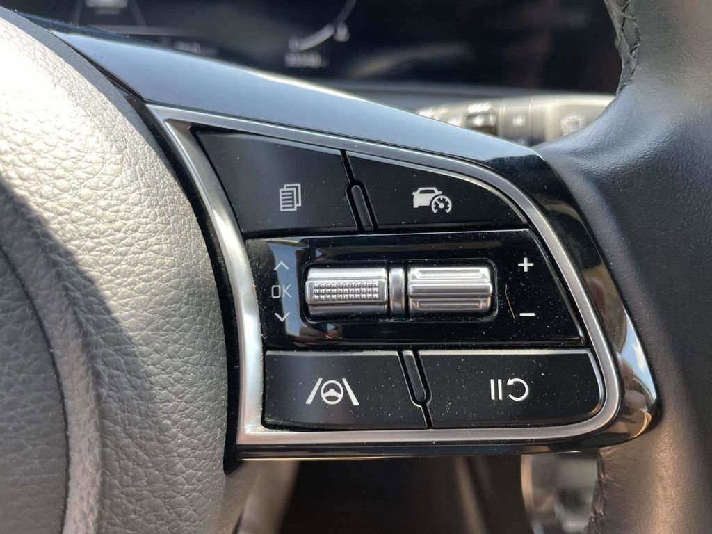 Used 2024 Kia Seltos EX image 26