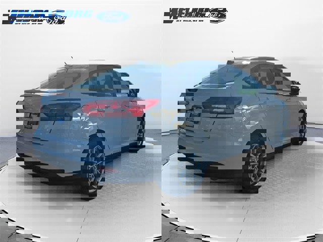 Certified 2018 Ford Focus SE image 5