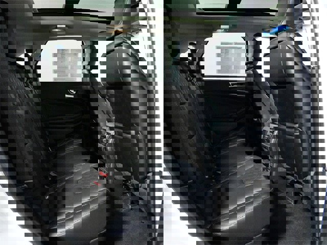 Certified 2023 Ford Edge Titanium w/ Class II Trailer Tow Package image 12