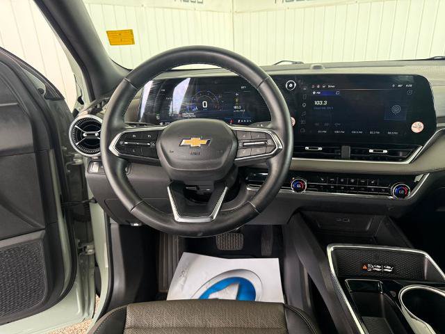 Used 2025 Chevrolet Equinox LT w/ Convenience Package II FWD image 14