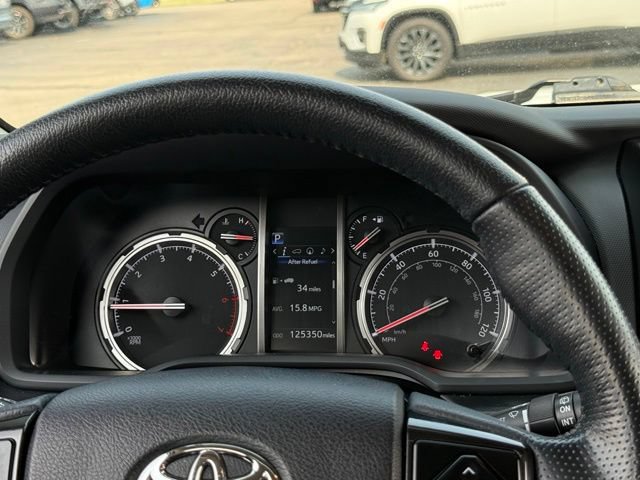 Used 2023 Toyota 4Runner TRD Off-Road Premium w/ Off Road Premium Plus Package AWD/4WD image 8