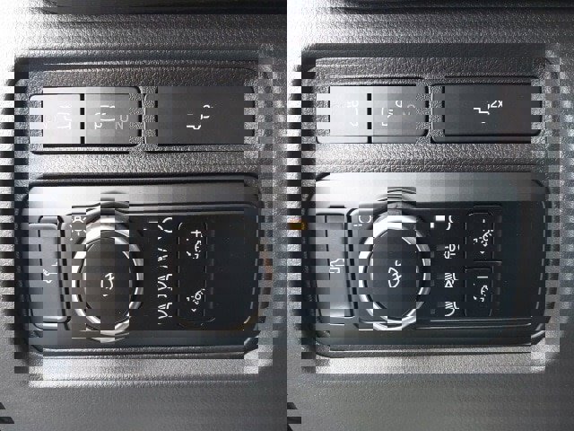 Certified 2023 Ford F250 Lariat w/ Lariat Ultimate Package image 16