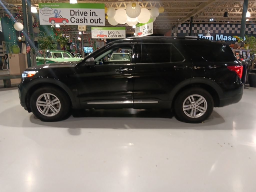 Certified 2023 Ford Explorer XLT w/ Equipment Group 202A AWD/4WD image 15