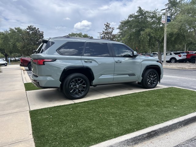 Used 2026 Toyota Sequoia Platinum AWD/4WD image 6